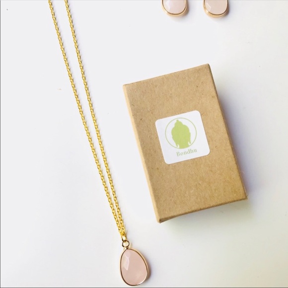 Jewelry - Rose Quartz Drop Necklace